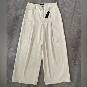 NWT! Banana Republic creme High-Rise Wide-Leg Jean